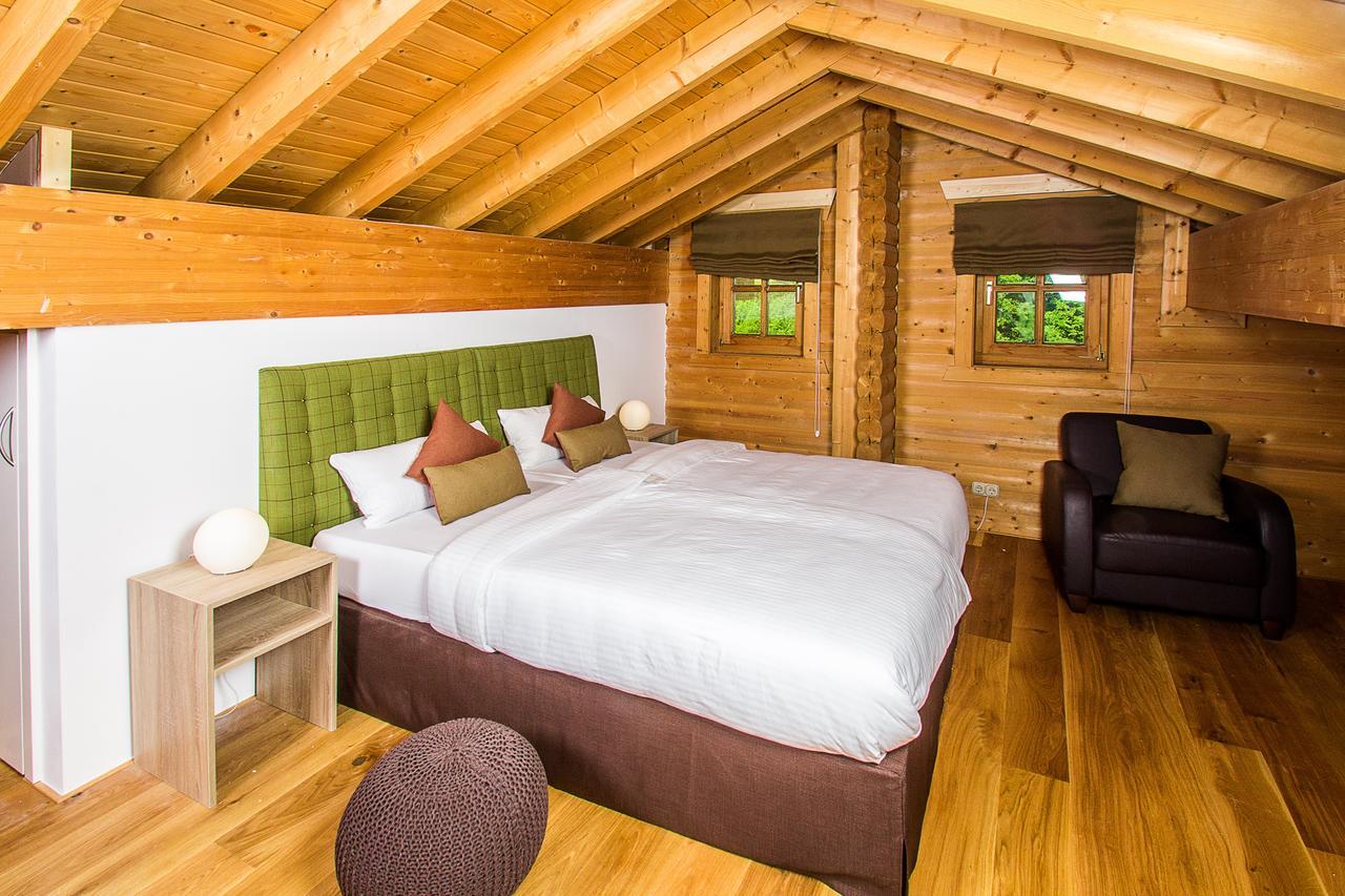 באד בירנבאך Chalet Am Bach מראה חיצוני תמונה
